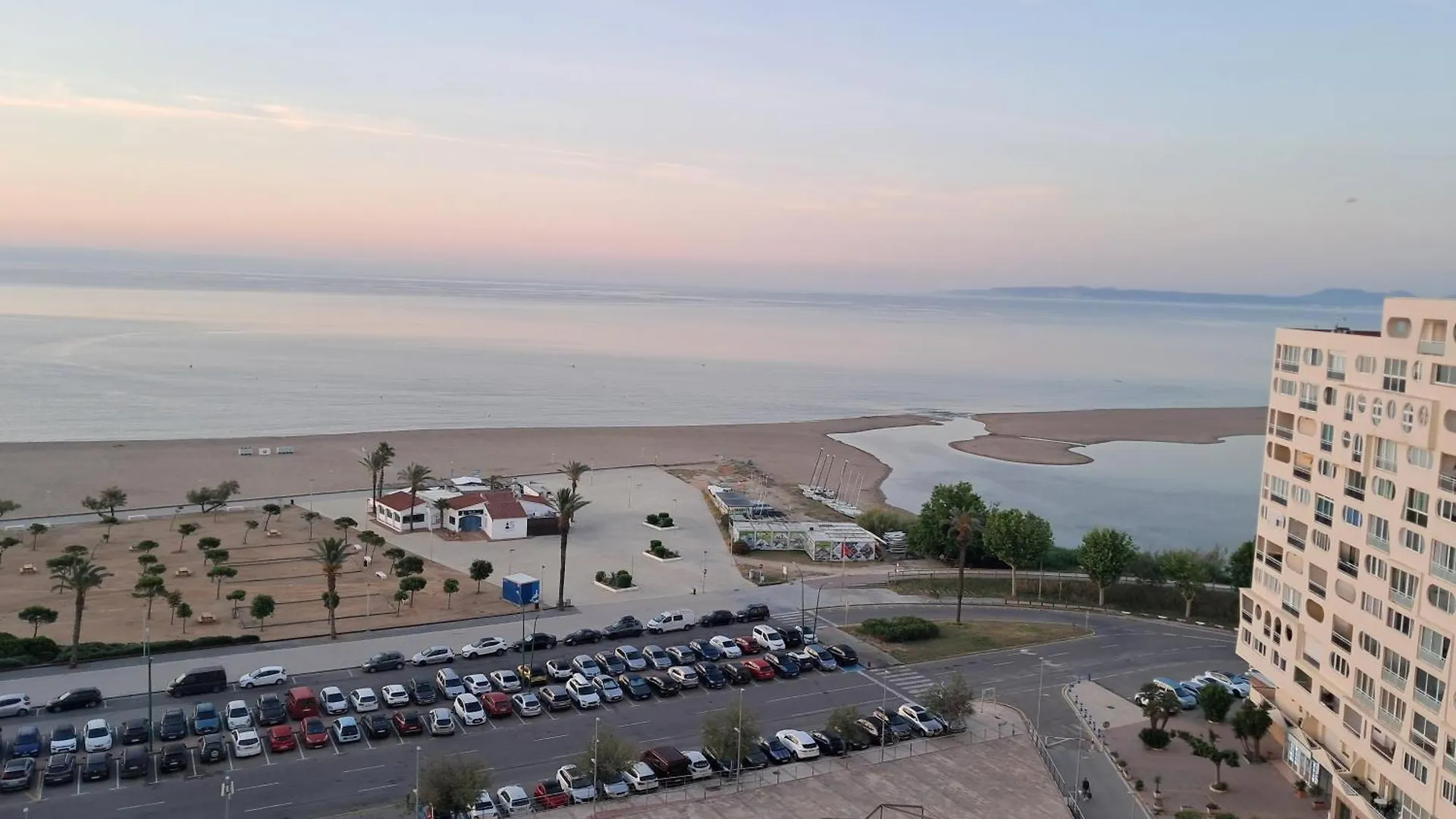 Empuriabrava Apartment, Sea View إسبانيا
